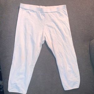 Cream Capri Leggings